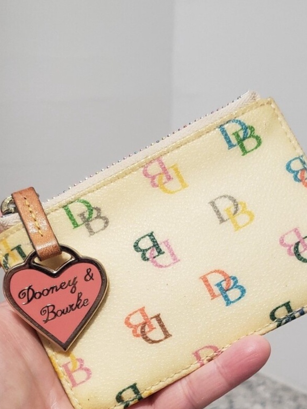 Vintage Dooney & Bourke Y2K Rainbow Monogram Keyring Coin Pouch - Picture 4 of 12